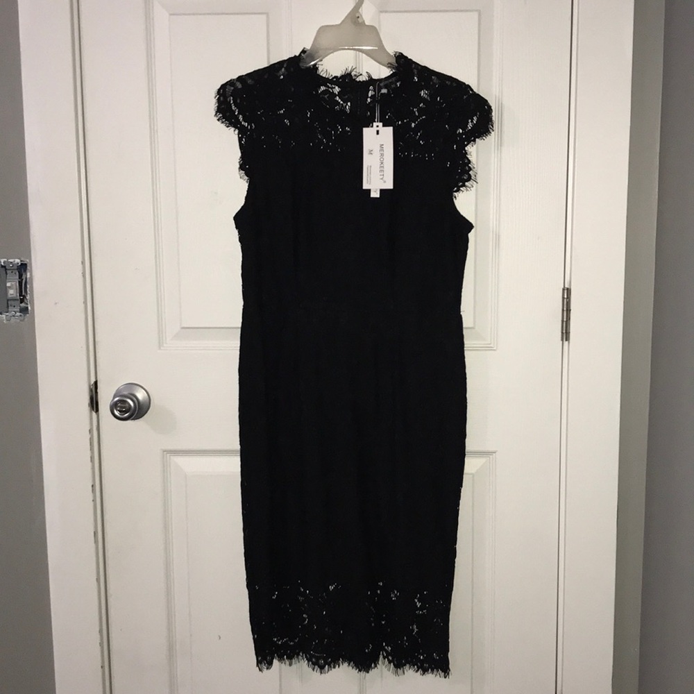 MEROKEETY black lace dress